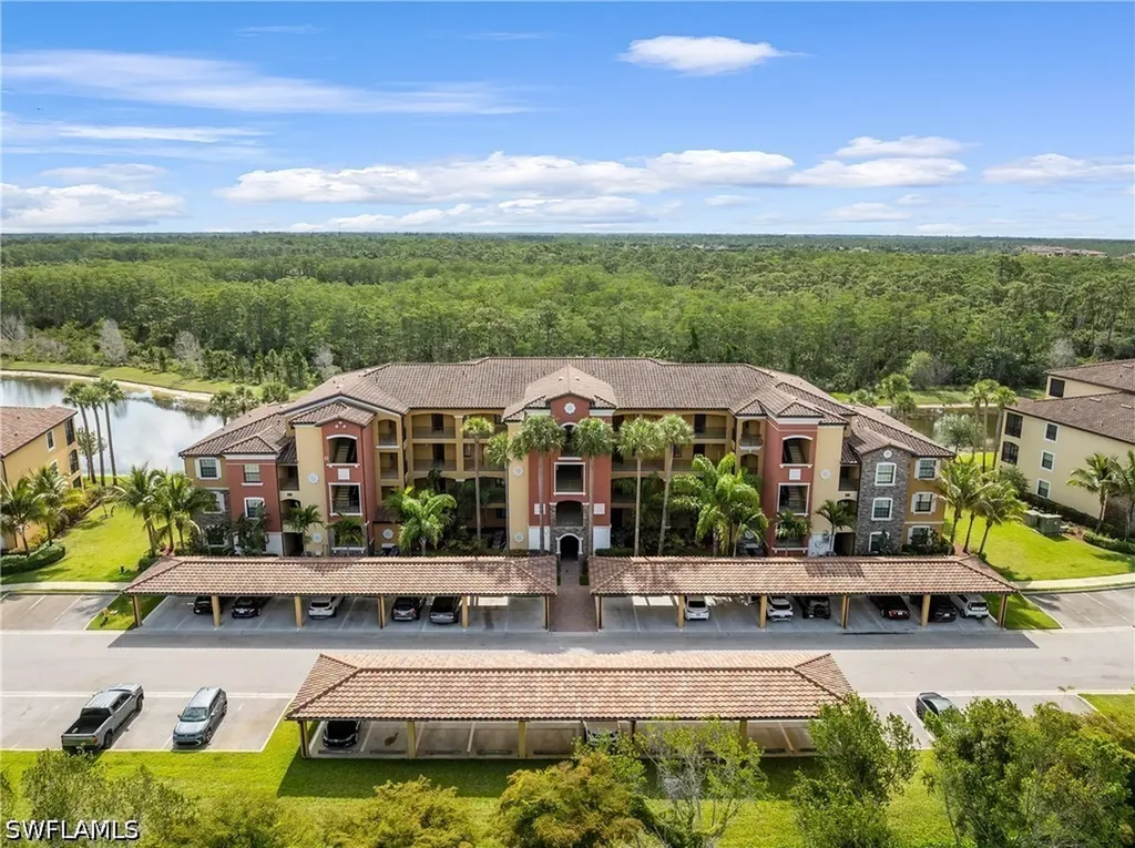 9590 Trevi Court Naples FL 34113