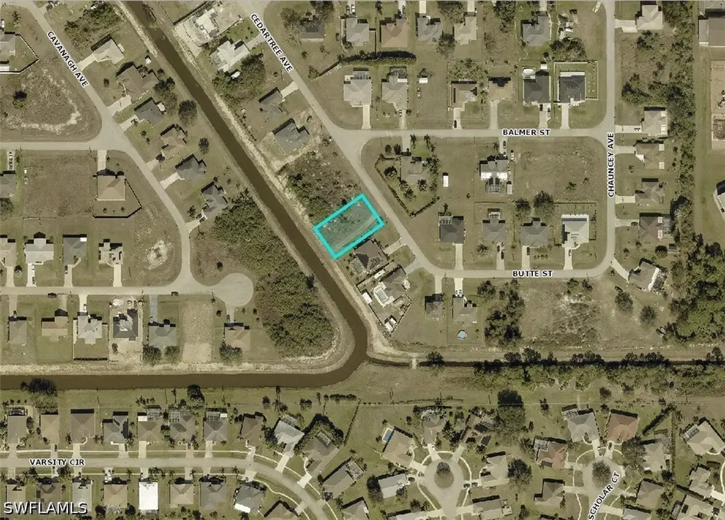 1005 Cedartree Avenue Lehigh Acres FL 33971