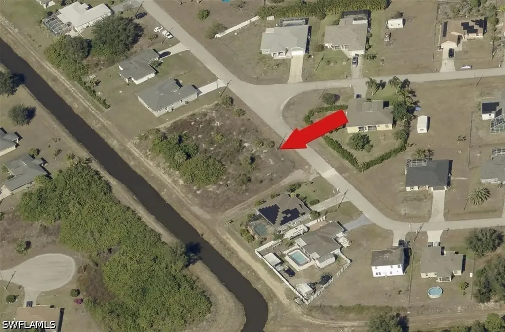 1005 Cedartree Avenue Lehigh Acres FL 33971