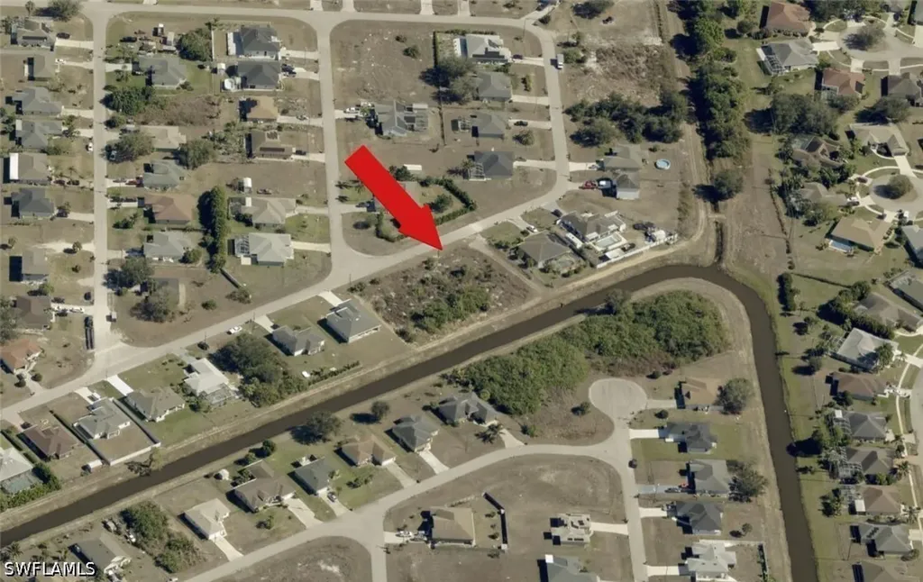 1005 Cedartree Avenue Lehigh Acres FL 33971