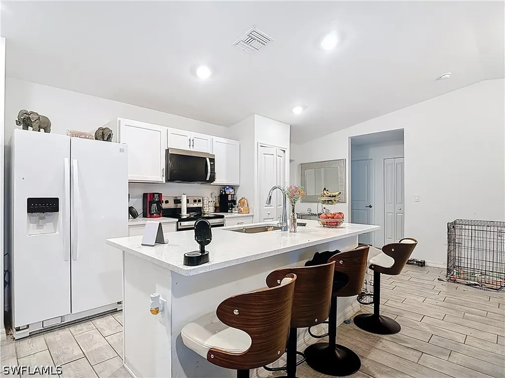 4102 4th Street SW Lehigh Acres FL 33976