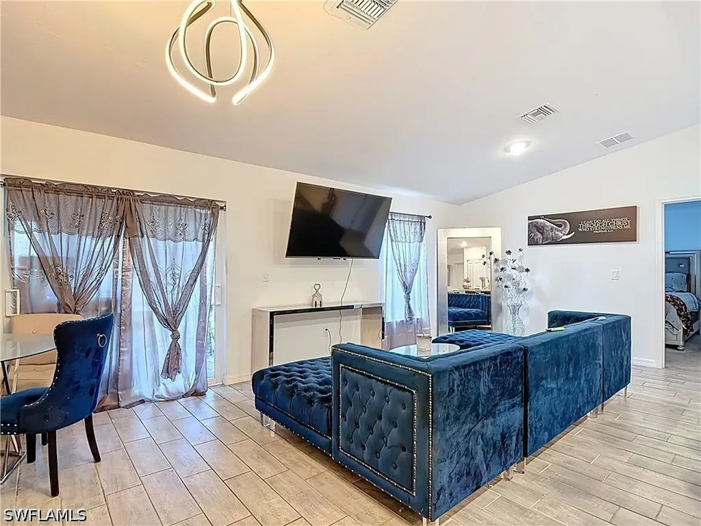 4102 4th Street SW Lehigh Acres FL 33976