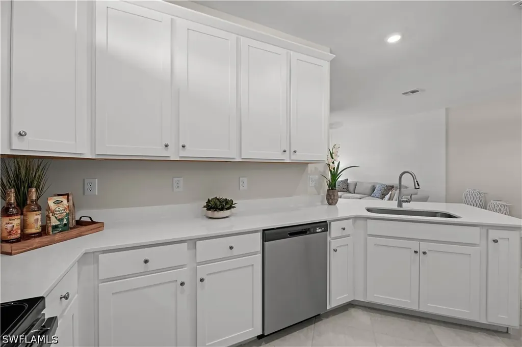 20529 Hazelnut Court S Lehigh Acres FL 33936