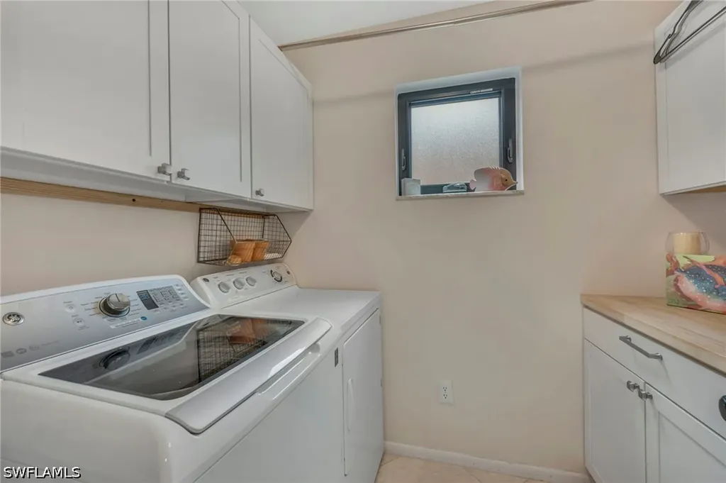 788 Park Shore Drive Naples FL 34103