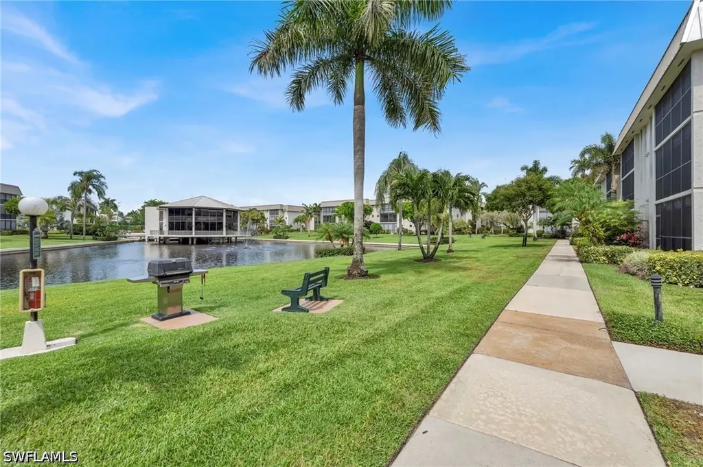788 Park Shore Drive Naples FL 34103