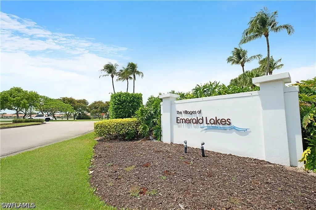7791 Esmeralda Way Naples FL 34109