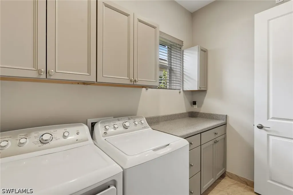 28433 Capraia Drive Bonita Springs FL 34135