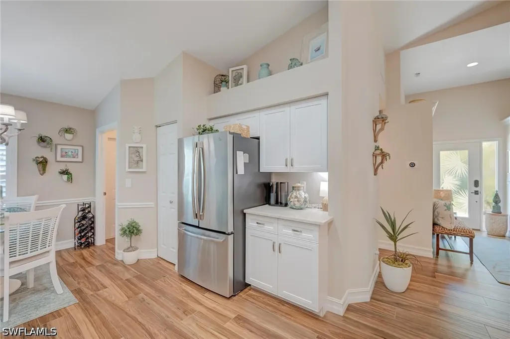 5754 Greenwood Circle Naples FL 34112