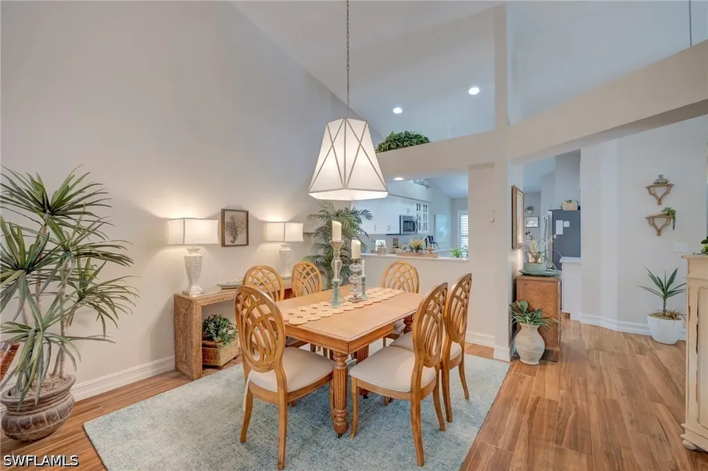 5754 Greenwood Circle Naples FL 34112