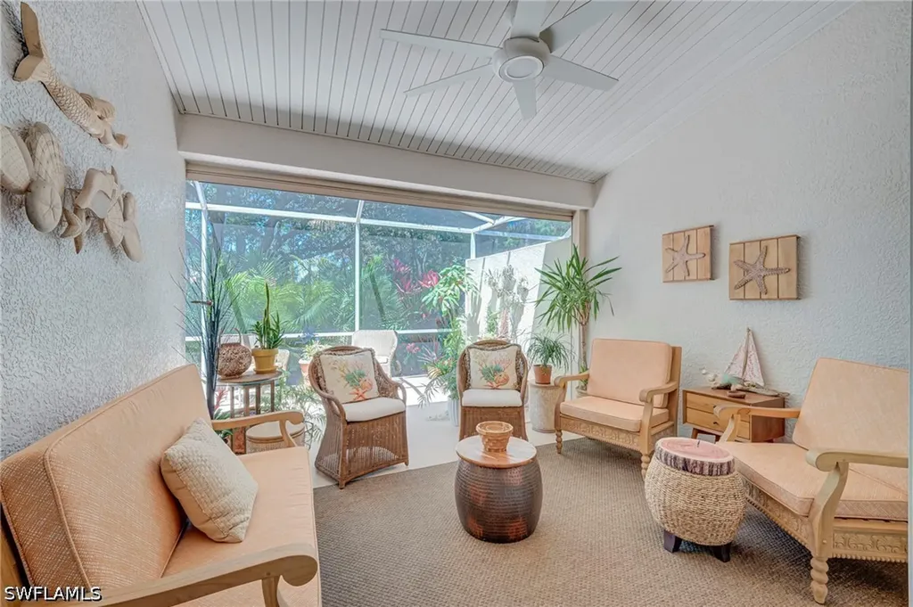 5754 Greenwood Circle Naples FL 34112