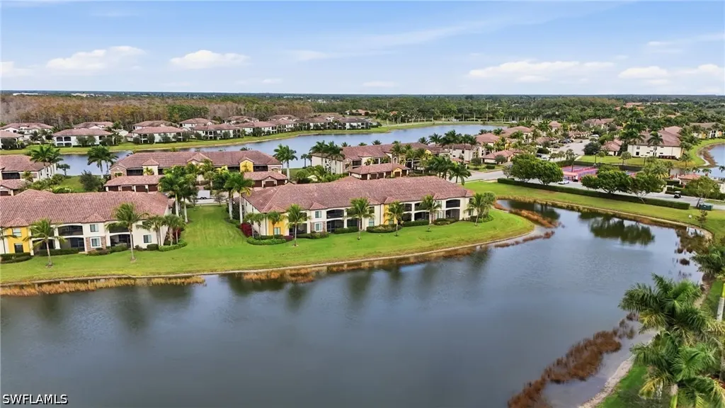 9528 Avellino Way Naples FL 34113