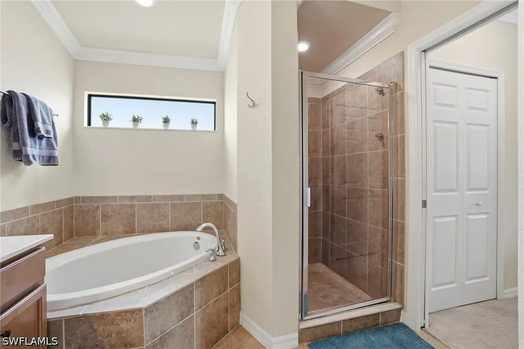 9528 Avellino Way Naples FL 34113