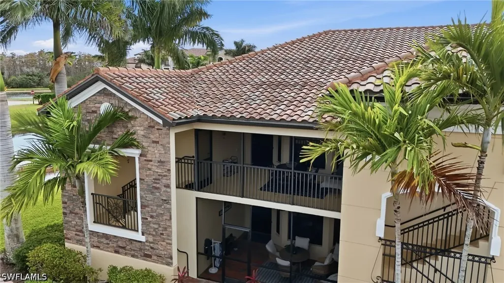 9528 Avellino Way Naples FL 34113