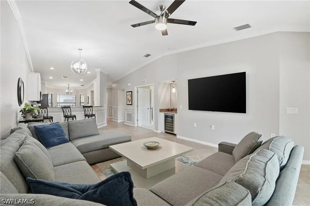 9528 Avellino Way Naples FL 34113