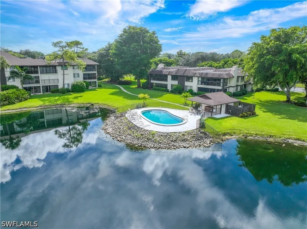 500 Misty Pines Circle Naples FL 34105