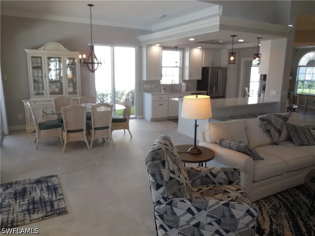 3900 Valentia Way Naples FL 34119