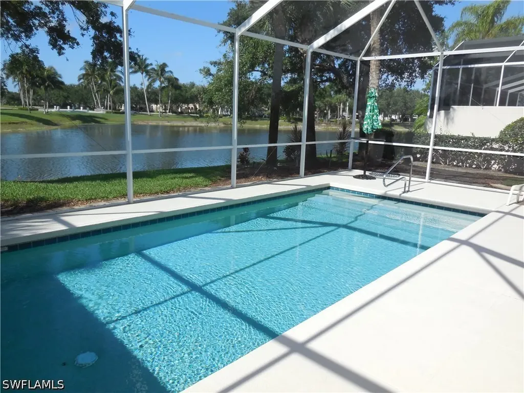 3900 Valentia Way Naples FL 34119
