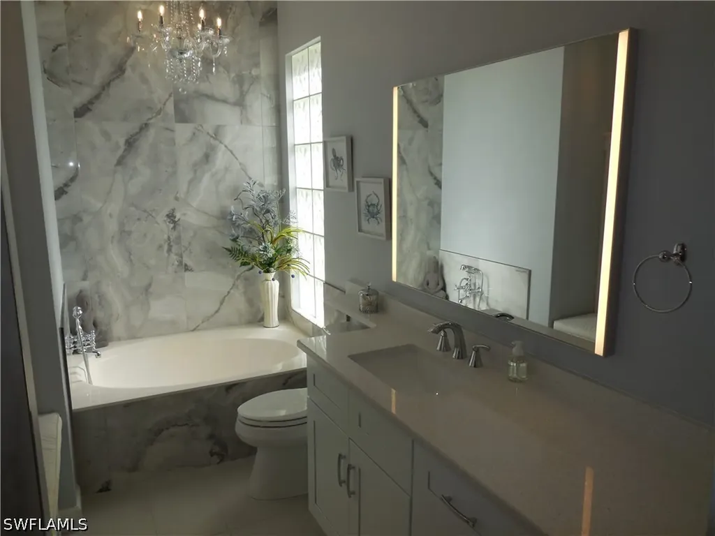 3900 Valentia Way Naples FL 34119