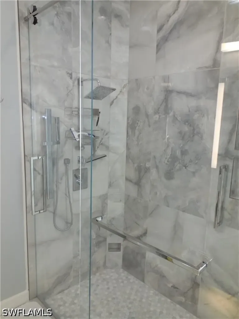 3900 Valentia Way Naples FL 34119