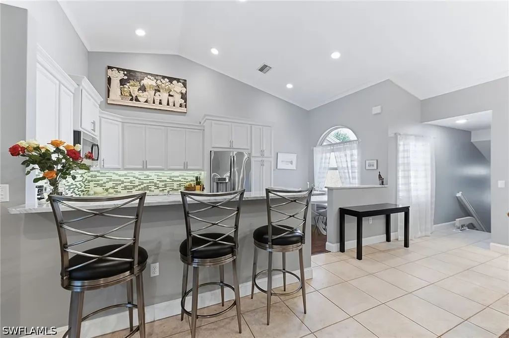 6835 Huntington Lakes Circle Naples FL 34119