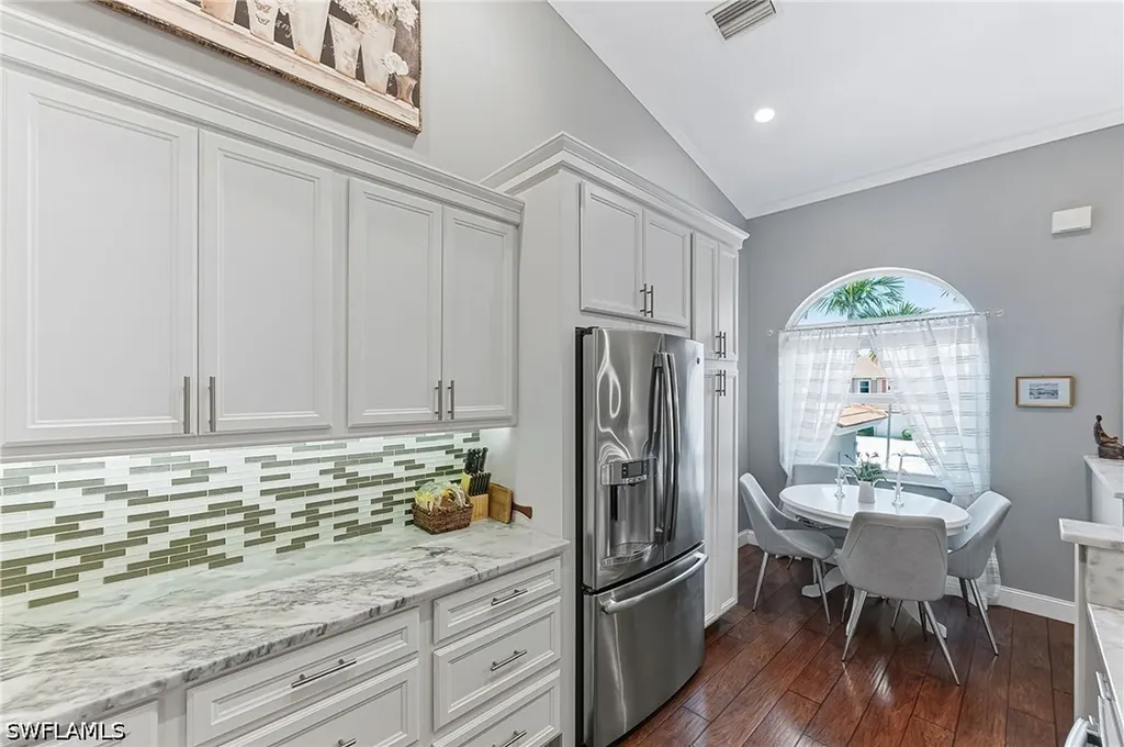 6835 Huntington Lakes Circle Naples FL 34119