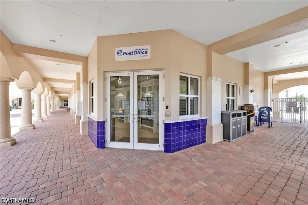 8628 Palermo Court Naples FL 34114
