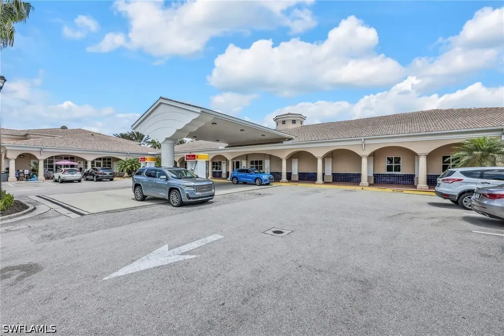 8628 Palermo Court Naples FL 34114