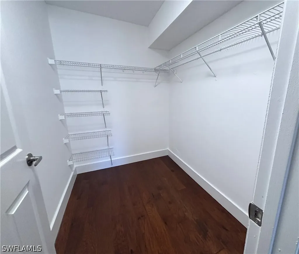 2094 Arbour Walk Circle Naples FL 34109