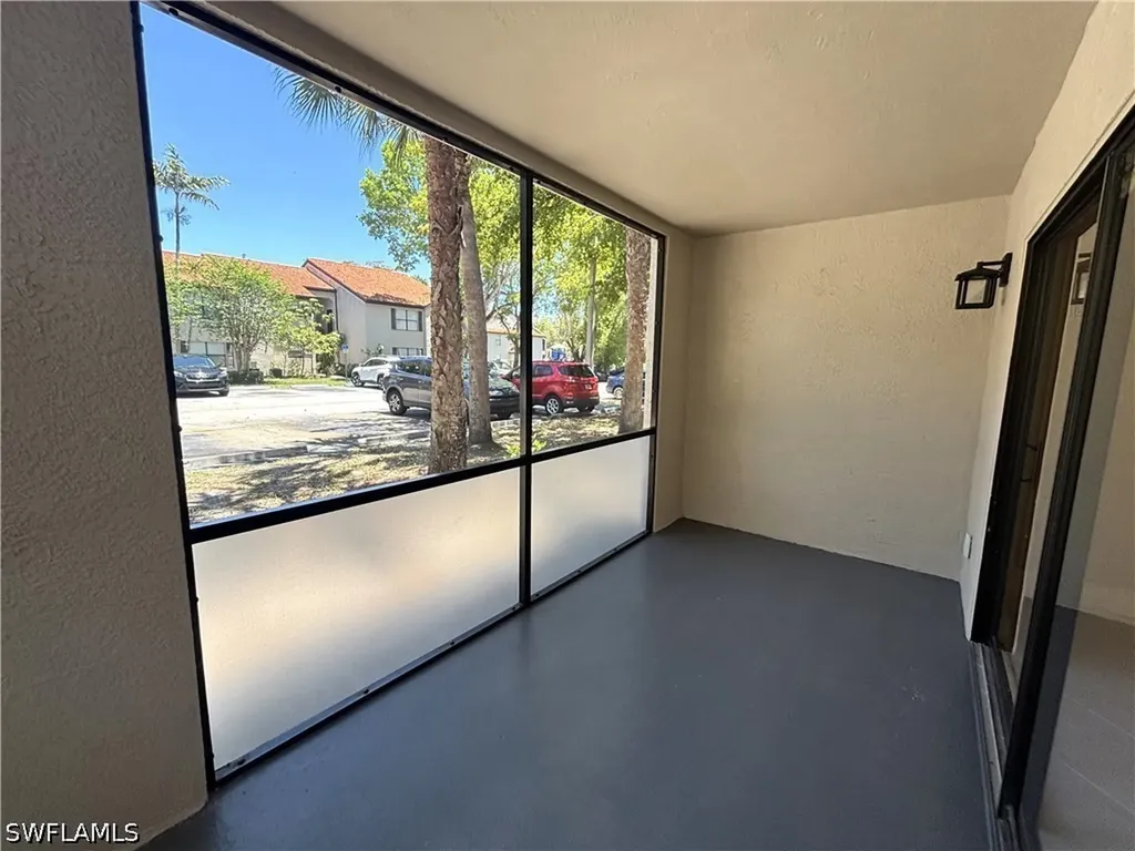 2094 Arbour Walk Circle Naples FL 34109