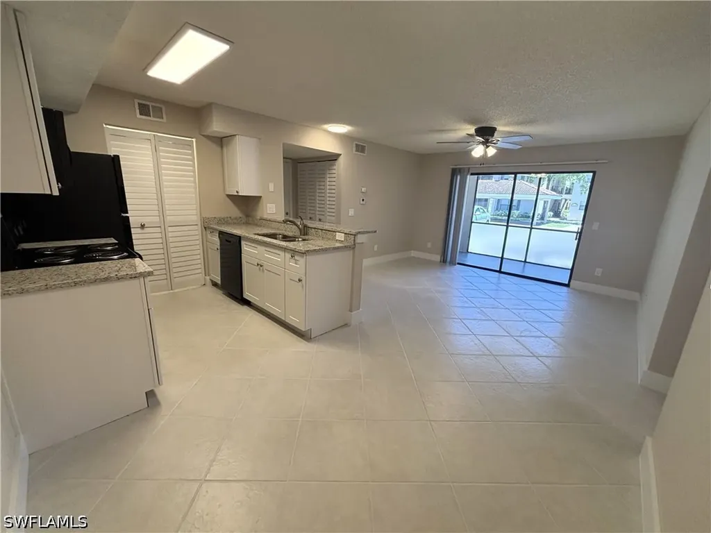 2094 Arbour Walk Circle Naples FL 34109