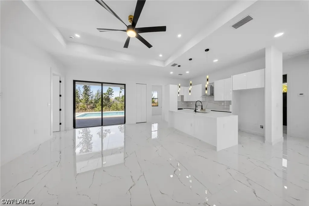 4226 NE 23rd Place Cape Coral FL 33909
