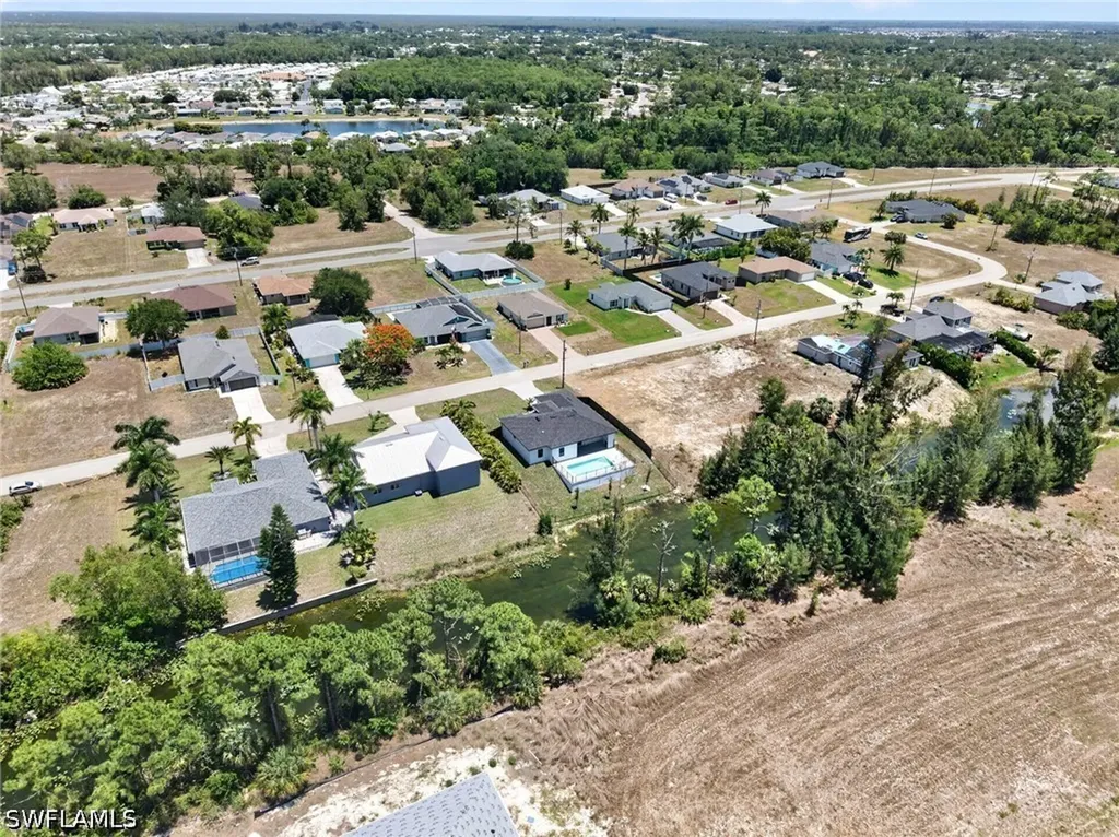 4226 NE 23rd Place Cape Coral FL 33909