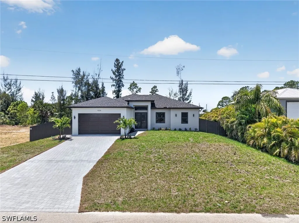 4226 NE 23rd Place Cape Coral FL 33909