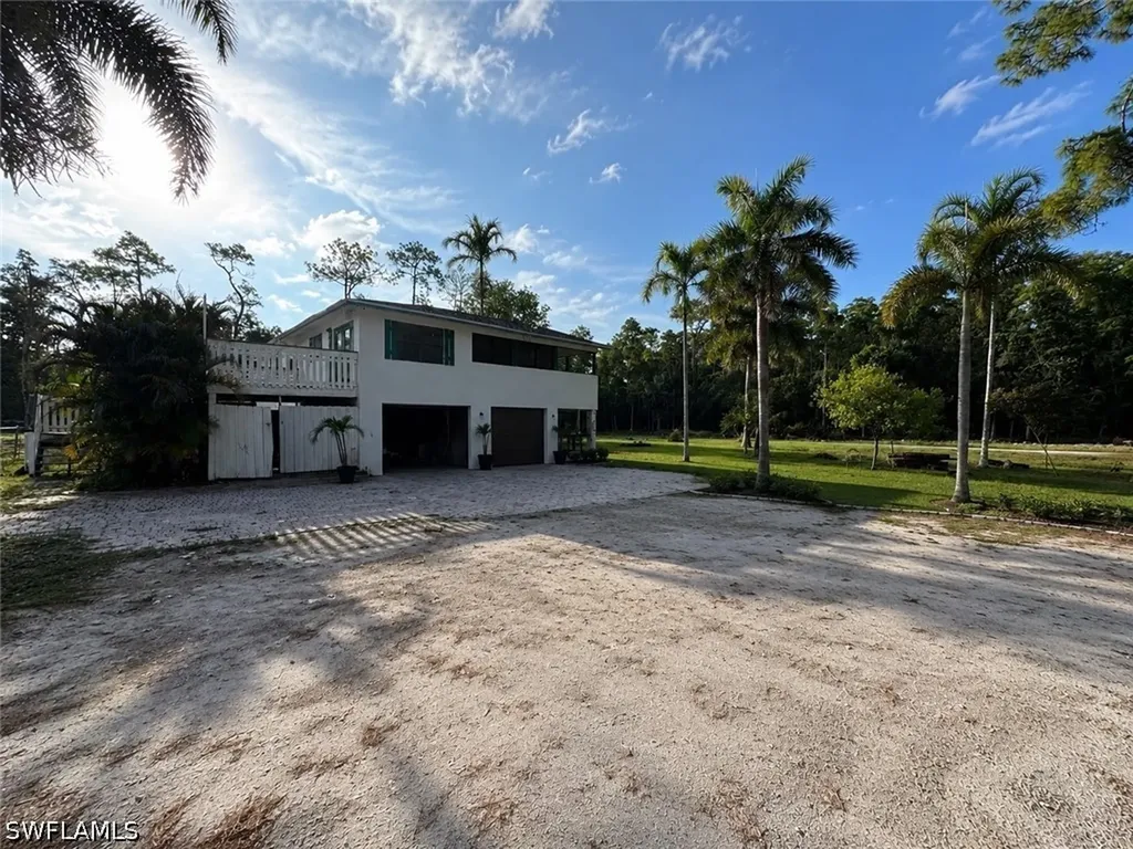 1825 Washburn Avenue Naples FL 34117