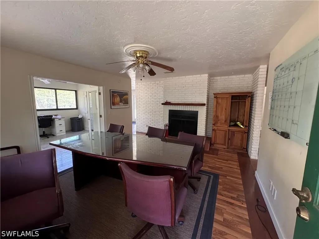 1825 Washburn Avenue Naples FL 34117