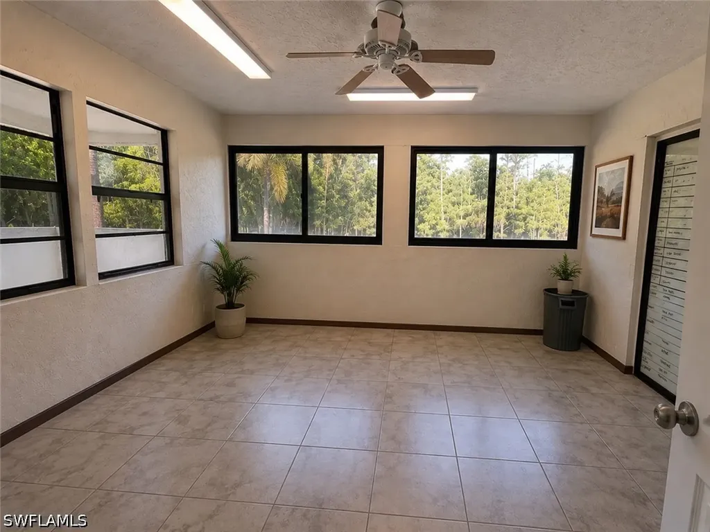 1825 Washburn Avenue Naples FL 34117