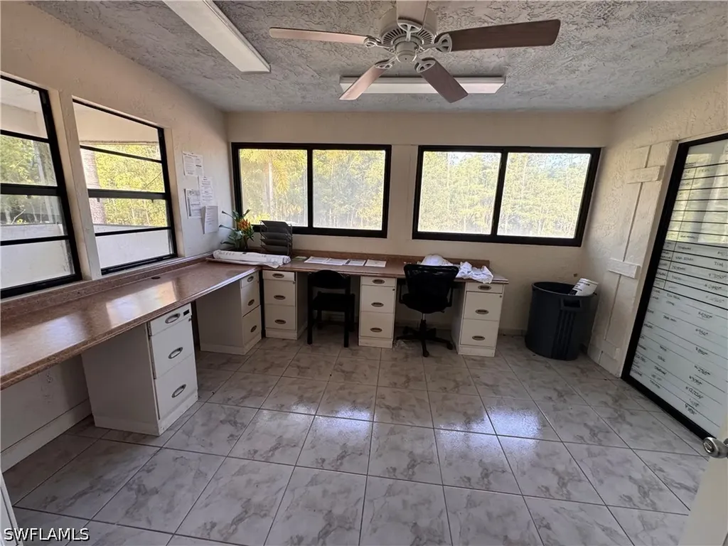 1825 Washburn Avenue Naples FL 34117