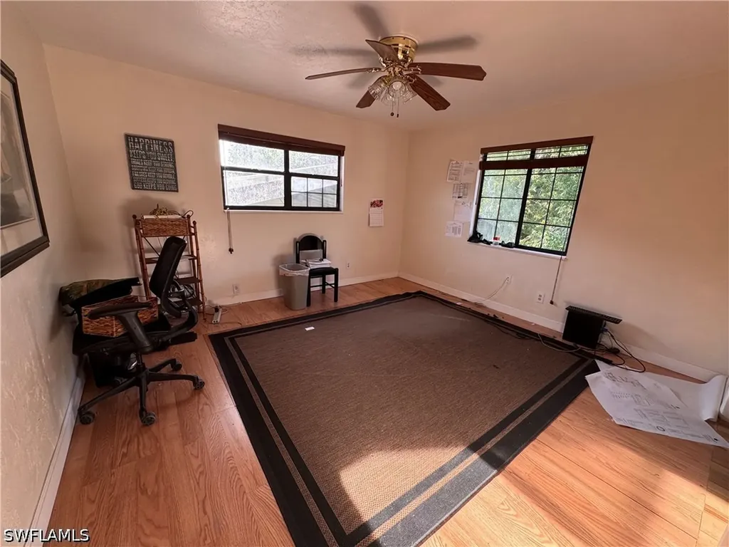 1825 Washburn Avenue Naples FL 34117