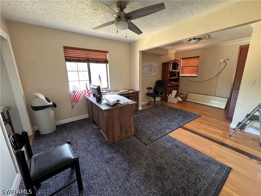 1825 Washburn Avenue Naples FL 34117