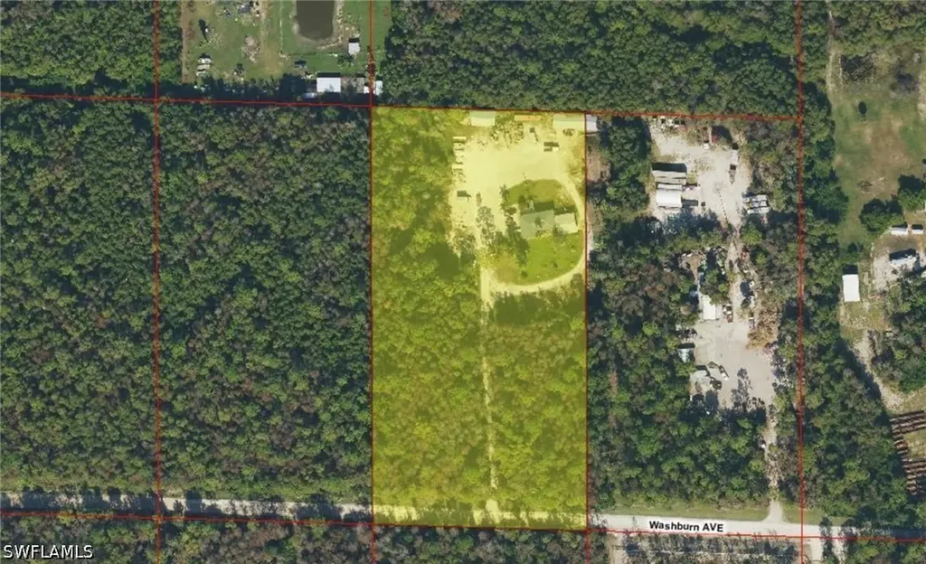 1825 Washburn Avenue Naples FL 34117