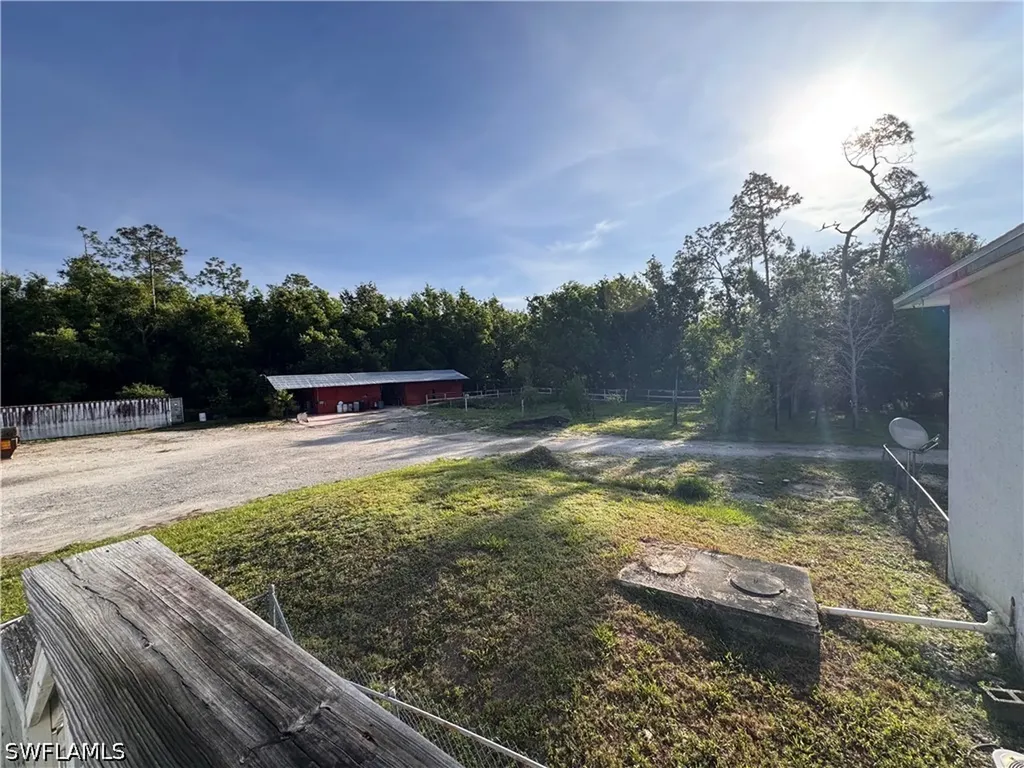 1825 Washburn Avenue Naples FL 34117