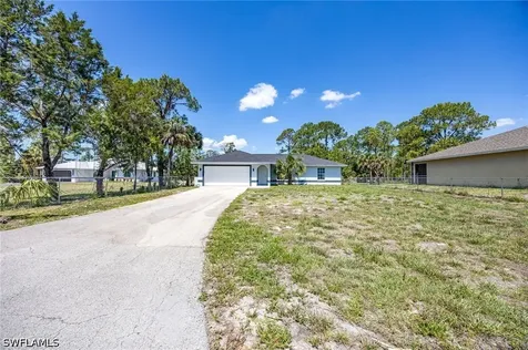 841 8TH Street SE Naples FL 34117