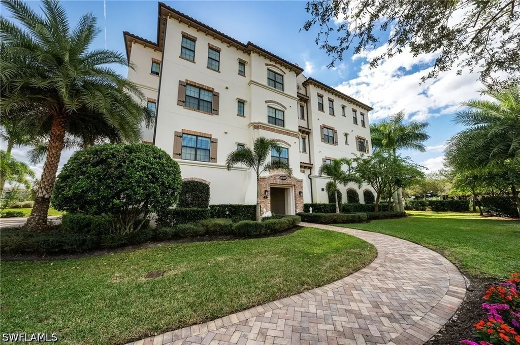 16418 Carrara Way Naples FL 34110