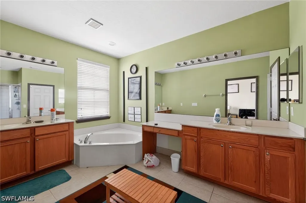 3846 Cherrybrook Loop Fort Myers FL 33966