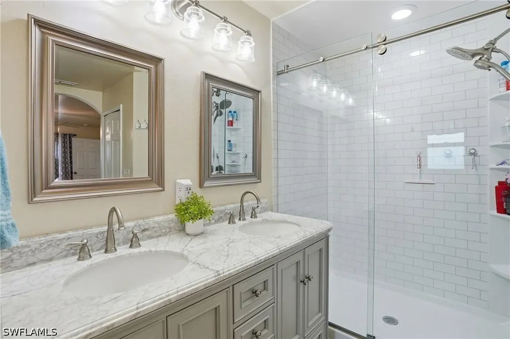 2823 NW Juanita Place Cape Coral FL 33993