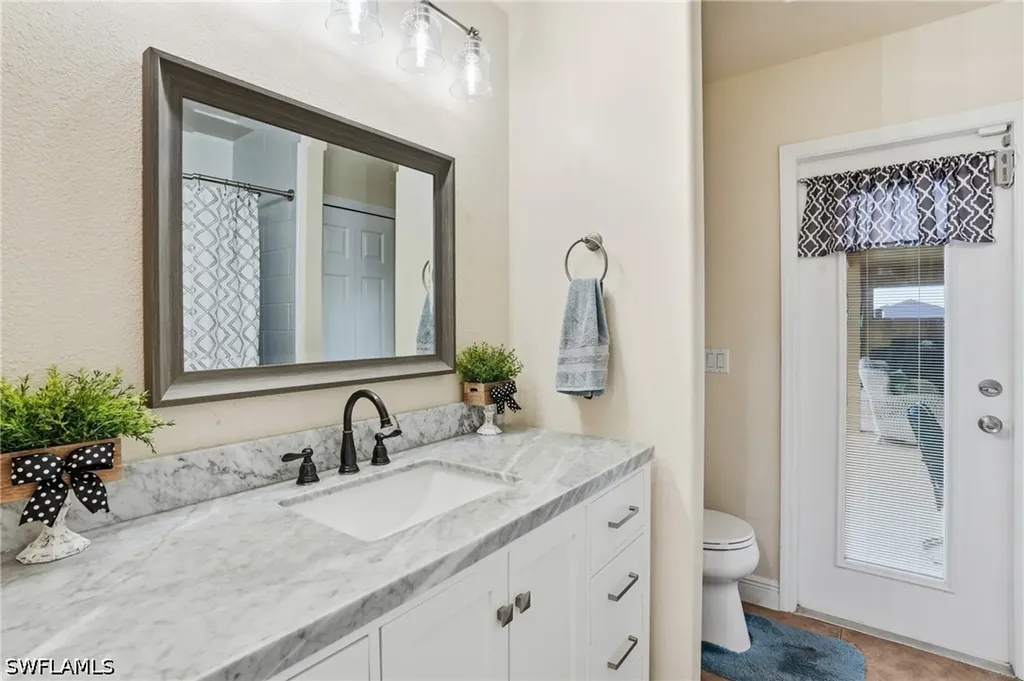 2823 NW Juanita Place Cape Coral FL 33993