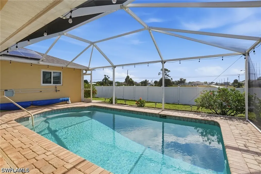 2823 NW Juanita Place Cape Coral FL 33993