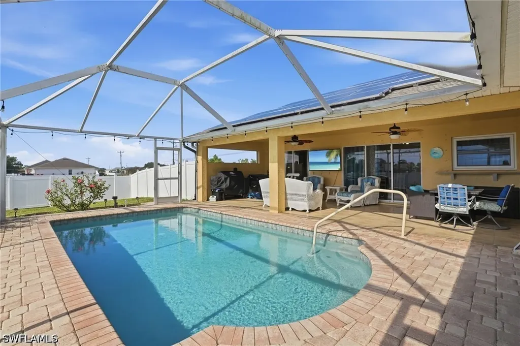 2823 NW Juanita Place Cape Coral FL 33993