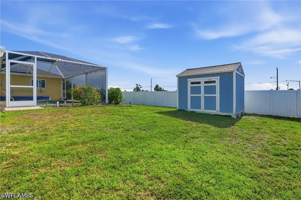 2823 NW Juanita Place Cape Coral FL 33993