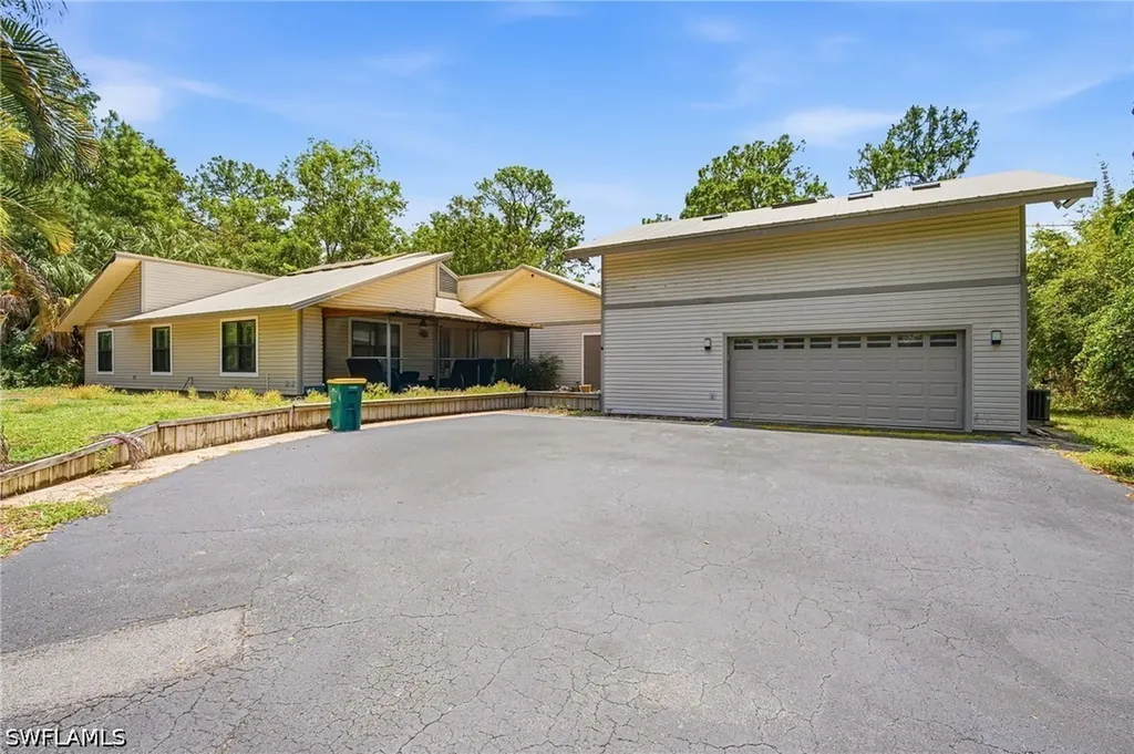 3760 31st Avenue SW Naples FL 34117